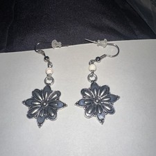 Flower Dangle Earrings