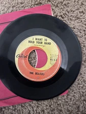 The Beatles I Want To Hold Your Hand/I Saw Her Standing There 45 Capitol 5112