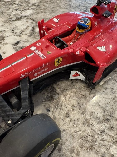 Licensed Ferrari F138 Electric RC Car Big Size 1:12 Formula One F1 No Controller - Picture 3 of 19