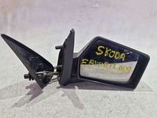 Retroviseur droit (ou coque) Skoda FAVORIT