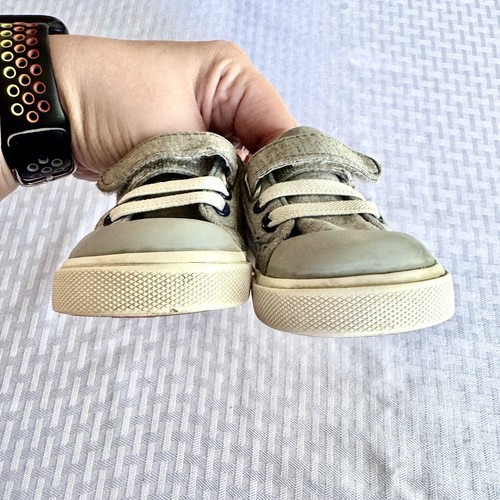 See Kai Run Tanner Kleinkind Turnschuhe Größe 4 grau Canvas Klettverschluss Freizeitschuhe - Bild 4 von 11
