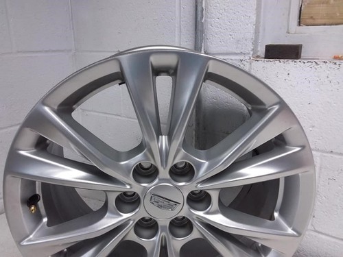 XT6 2021 Wheel 905259 - Picture 2 of 6