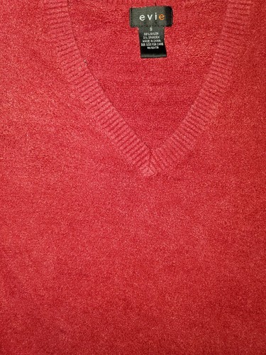 Evie Womens Soft Elegant Red Cashmere Sweater  - Picture 1 of 13