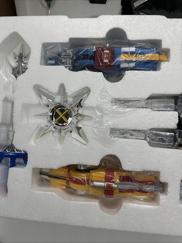 Toynami Voltron: Defender of Universe 40th Anniversary Collector's Set Open Box - Bild 9 von 14