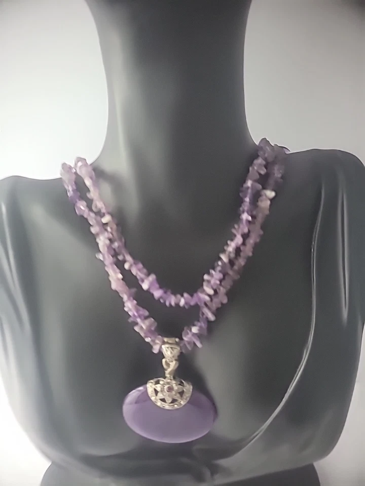 Collar Vintage Premier Designs Piedra Chips Púrpura Blanco Doble Hilo Colgante Foto 2 de 4