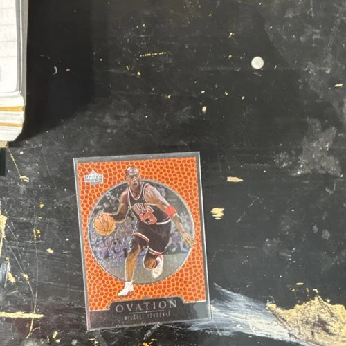 Upper Deck Michael Jordan Ovation #7 Chicago Bulls NBA Base Set Card