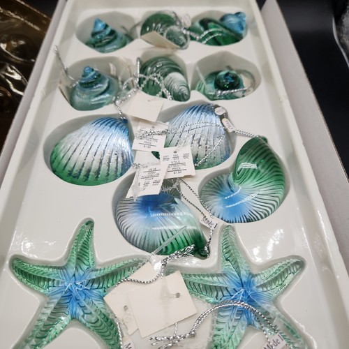 Dillard's Trimmings 12 Seashell Ornaments Beach Themed Clear & Blue NOS - Picture 2 of 6
