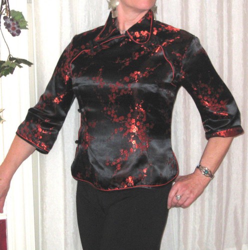 USA kleine schwarz rot Satin asiatisch Suzy Wong Stil Bluse Seitenverschluss - Bild 1 von 7