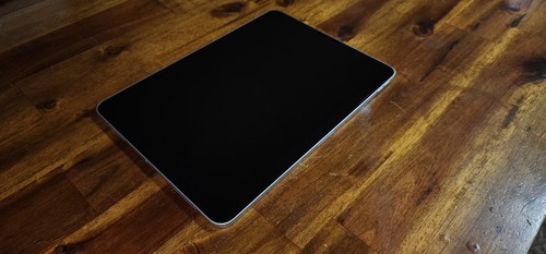 Apple 11-inch iPad Pro (Wi-Fi, 64GB) - (2020) (FTXP2LL/A) A1980 - Picture 3 of 13