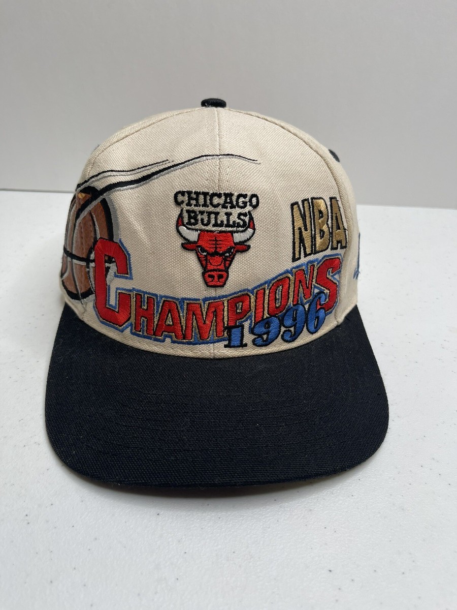Vintage 1996 NBA Championship Chicago Bulls SnapBack Hat Used