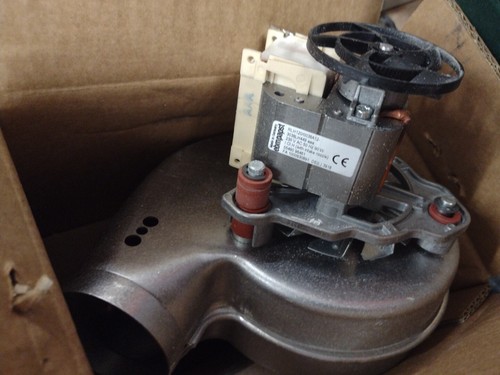 Baxi Fan HE 90W - JJJ005672540 - New - Picture 2 of 3