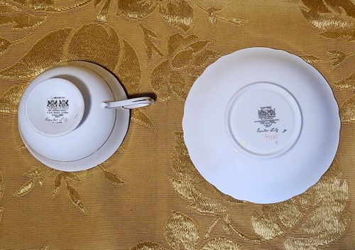 PARAGON *EASTER LILY* PALE BLUE CUP & SAUCER A1388 DOUBLE WARRANT ENGLAND RARE - Picture 5 of 6