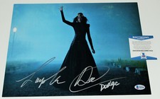 LAYSLA DE OLIVEIRA SIGNED SEXY 'LOCKE & KEY' 11x14 PHOTO C BECKETT COA BAS PROOF