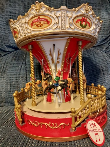 Merry go round, lights up, musical - 第 2/6 張圖片
