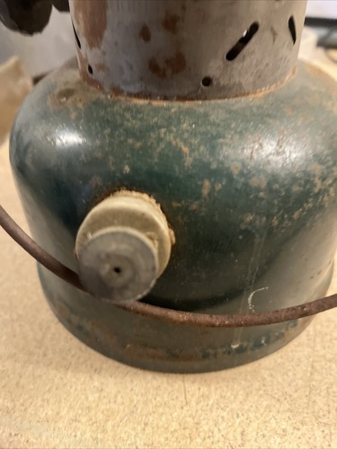 1959 Coleman 220E Lantern Storm Lamp Rare Kerosene Camping Lamp - Picture 9 of 19