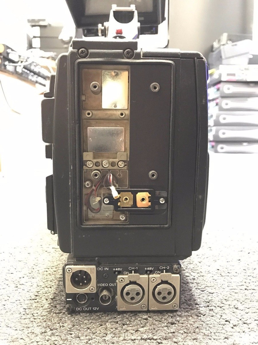 Sony Betacam SP BVW-D600 Camcorder w/ SONY BVF-55 VIEWFINDER 5