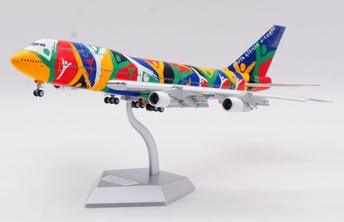 SQ Wings 1:200 South African Airways B747-300 Diecast Jet Model ZS-SAJ Flap Down - Picture 4 of 16