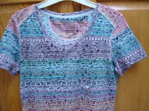 NWT WOMEN'S REEL LEGENDS PULLOVER BLOUSE/TOP-SIZE XS-PURPLE/MULTI - Picture 2 of 12