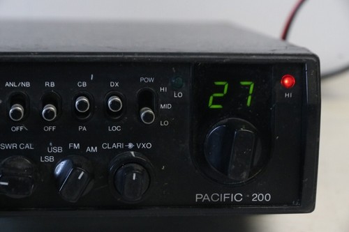 Occasion (lire descriptif) : Poste CB Cibie AM FM USB LSB - PETRUSSE PACIFIC 200 - Zdjęcie 7 z 16