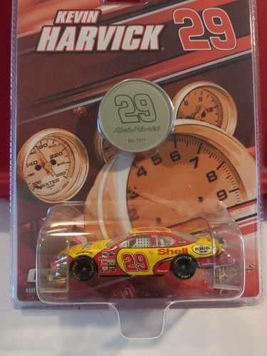 2007 Winners Circle Kevin Harvick #29 Pennzoil Car with medallion 1/64 Scale - Picture 3 of 5