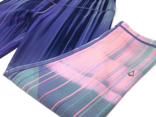 IVIVVA by LULULEMON PURPLE PINK BLUE CROP PANT SIZE 12 2 REVERSIBLE LUXTREME - Picture 5 of 6