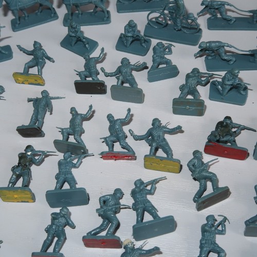 Airfix H0-00 Scale German Infantry World War 2 Army Soldiers Mixed Bundle x 99 - Picture 8 of 12