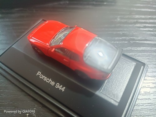 Nuevo modelo Porsche 944 color rojo diecast metal + piezas de plástico escala 1:87 HO - Imagen 4 de 7
