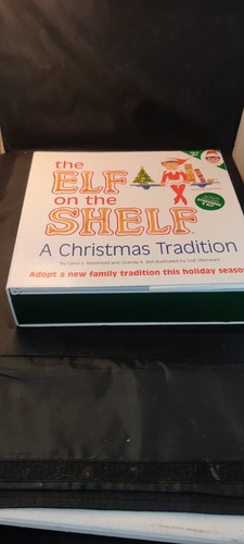 The ELF on the SHELFXA Christmas Tradition Boxed Set - Picture 1 of 9