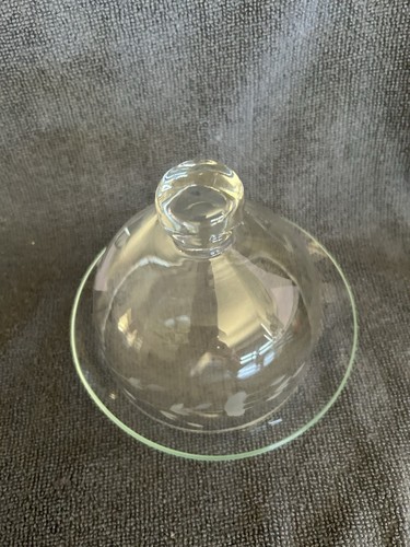 Princess House Heritage Covered Butter/Cheese Plate with Dome Lid - Picture 2 of 3