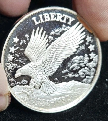 1982 Liberty Bicentennial 1 Oz. Silver Proof Old New England Mint Eagle