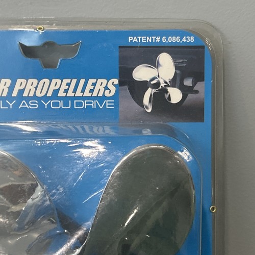 Bully Propeller Hitch Cover CR-402 Fits Both 1/2” And 1 1/4” Hitch - Picture 4 of 6