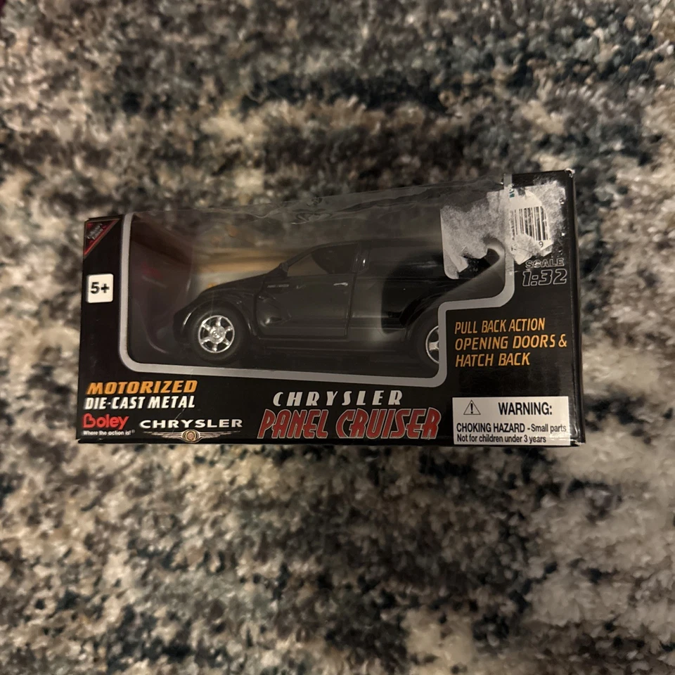 Motorized Chrysler PT Cruiser Die-Cast Metal Car 1:32 Scale Brand New in Box - Image 2 of 3