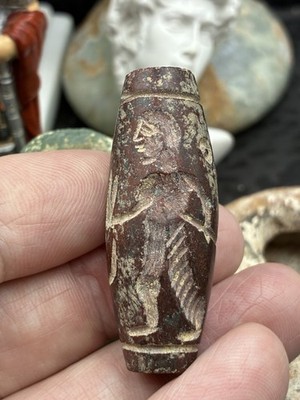 2,650 YR OLD ANCIENT PERSIAN, GREEK, CYLINDRICAL SEAL, MAN WOMAN CEREMONY OFFER.