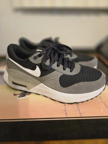 Size 8.5 - Nike Air Max SYSTM Dark Smoke Grey - Picture 2 of 8
