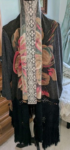 RAR Tracy Porter S/M/L Pullover Strick Poncho Häkel unten Fransen Metallic Blume - Bild 2 von 13
