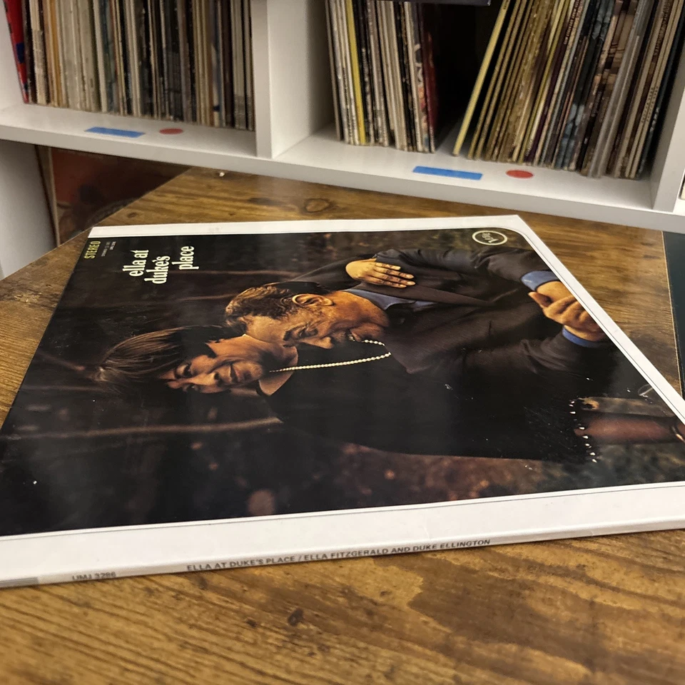 Ella At Duke's Place 1984 Reissue - Gatefold Stereo Vinyl LP - VG+/VG+ - Image 4 of 4