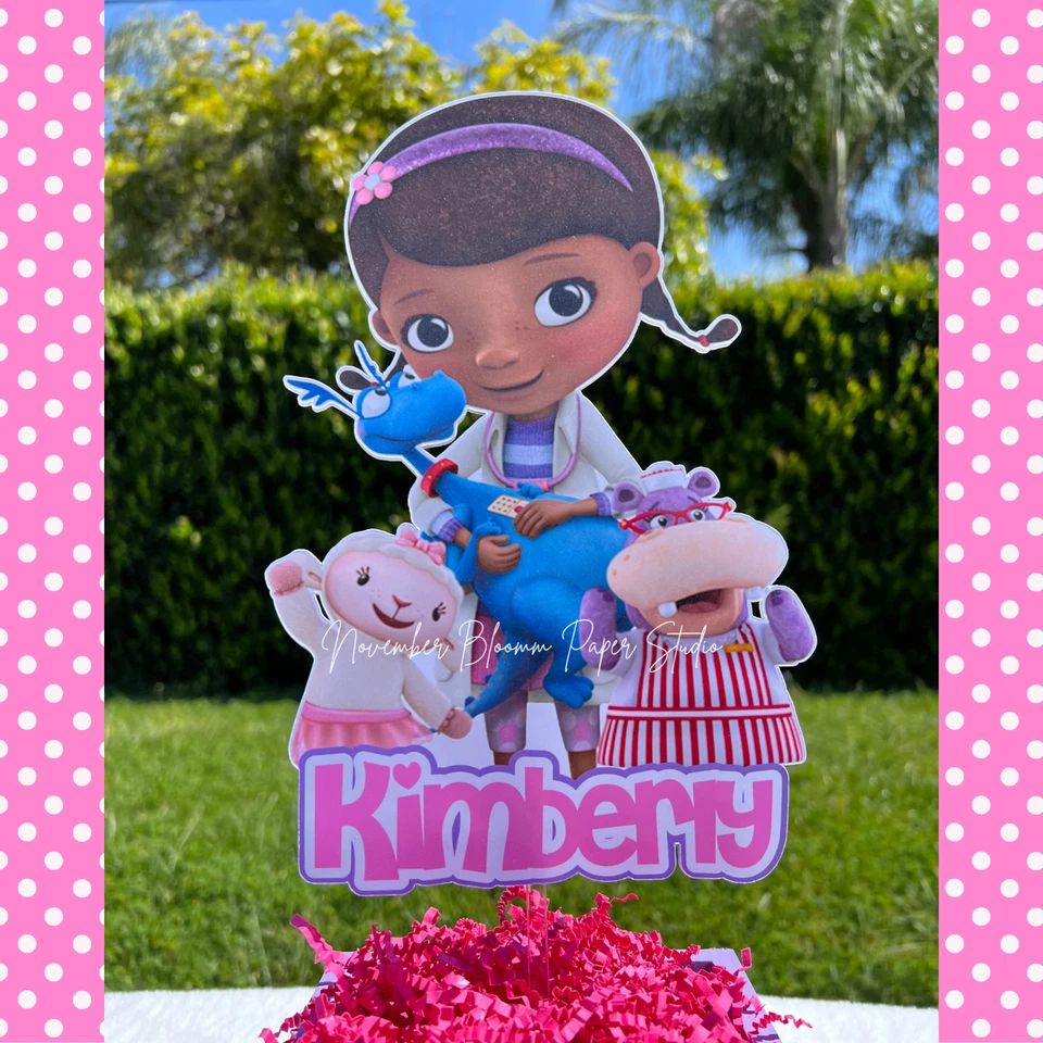 Suministros de fiesta de cumpleaños Doc McStuffins, centros de mesa Doc McStuffins Foto 2 de 4