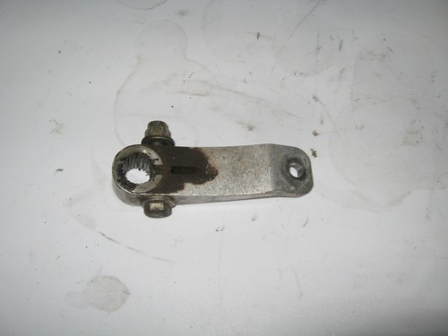 2000 Polaris RMK 800 Indy Ski Spindle Top Clamp Bracket Arm. Has A Scuff  - Bild 1 von 3