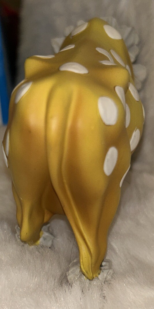 Picture 4 of 5