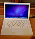 Apple 13" MacBook 2006 Laptop 2GHz Core 2 Duo 250GB MacOS Snow Leopard 10.6.8
