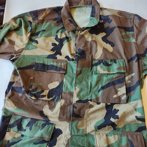 Pantalones de uniforme militar de camuflaje Woodland de colección (mediano-corto) y camisa (mediano-regular) - Imagen 5 de 20