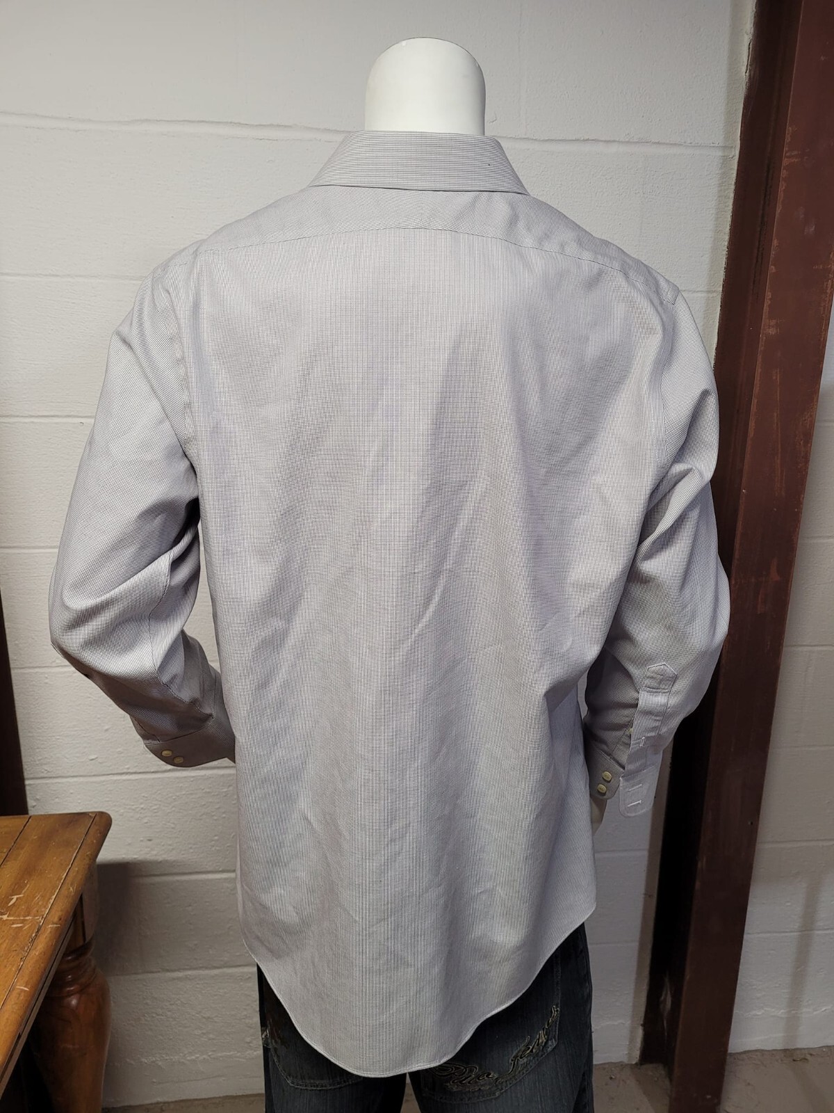 Picture 2 of 4