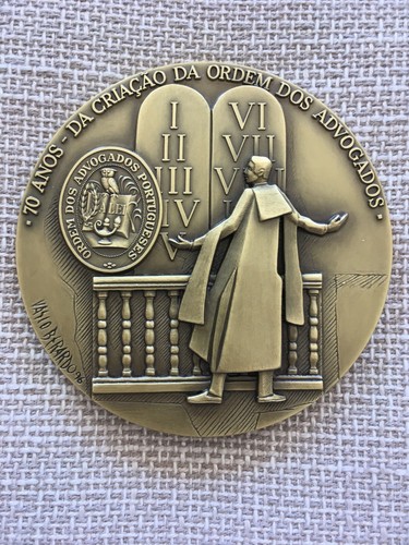 Schöne und seltene Bronzemedaille der Rechtsanwaltskammer, 1996