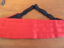 Vintage Cummerbund Mens Pleated Sash Bright Red Scarlet up to 44"