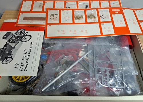 TYCO POCHER FIAT GRAND PRIX DE FRANCE 1907  1/8 SCALE MODEL KIT - Picture 3 of 13