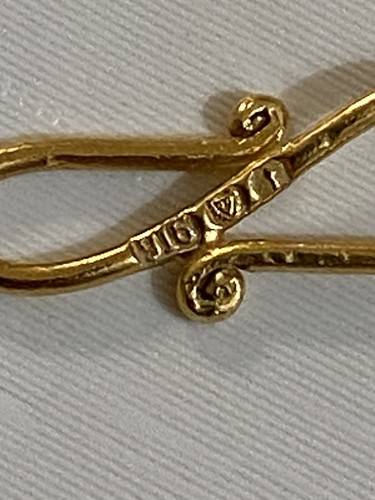 Vintage 22ct Solid Gold Necklace with letter S Pendant - Picture 3 of 10