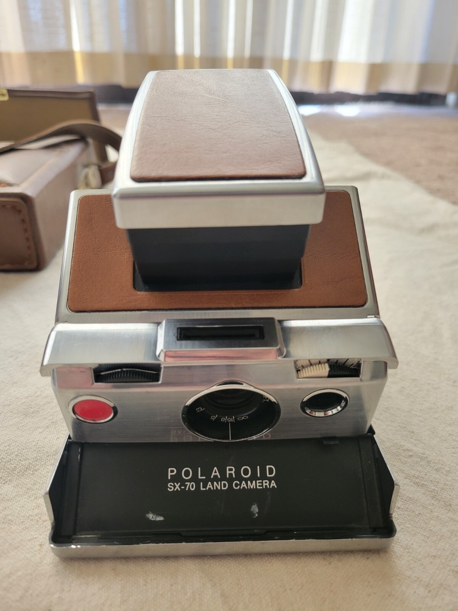 Polaroid　Camera　　SX-70　VINTAGE\r
alpha1 Vintage POLAROID SX-70 ORIGINAL CHROME INSTANT CAMERA W