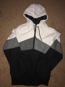 champs sports windbreaker