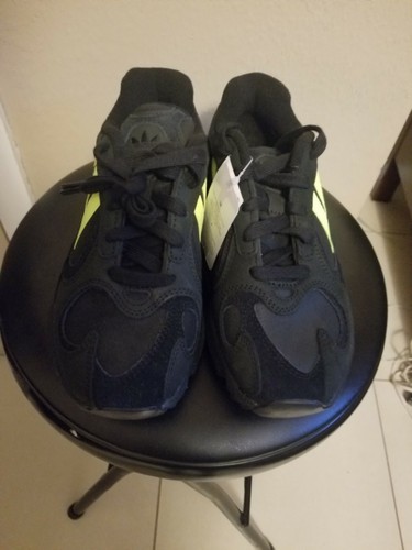 Brand New Adidas Yung-1 Trail Athletic Fashion Sneakers [EE5321]- Women's Sz 4 - Picture 8 of 8