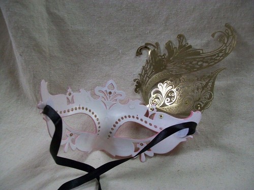 Fancy Pink Eye Mask Gold Metal Feather Filigree Swan Renaissance Masquerade Ball - Bild 12 von 12